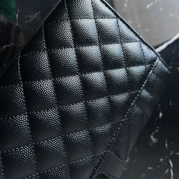 SAINT LAURENT SMALL ENVELOPE IN QUILTED GRAIN DE POUDRE EMBOSSED LEATHER - Picture 3 of 12